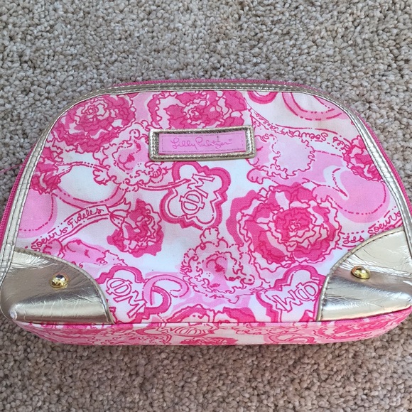 Lilly Pulitzer Handbags - Lilly Pulitzer Cosmetic Bag